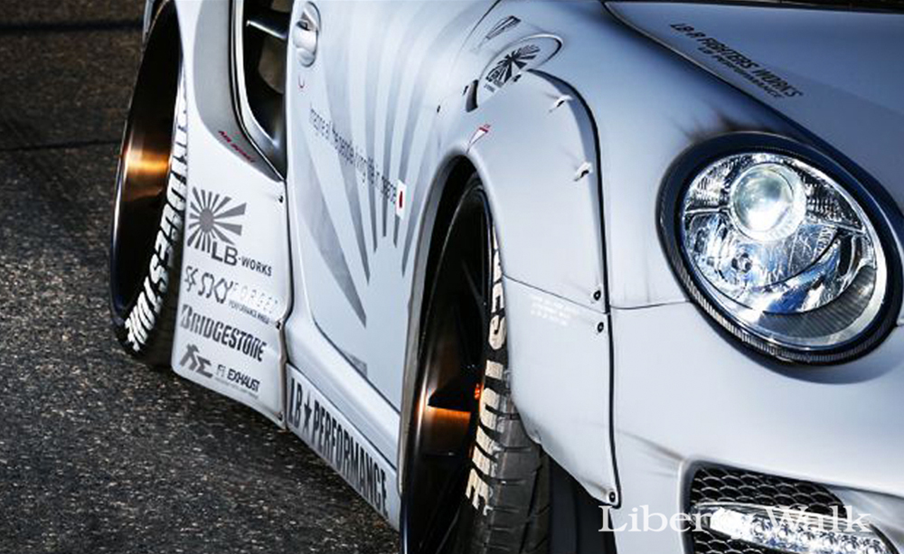 LB Front Bumper (Front Lip CFRP) for Porsche 997 Turbo